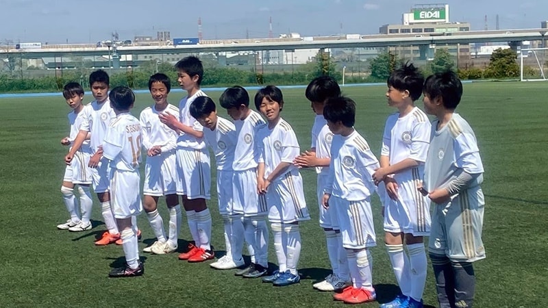 興津大三　DAIZO　FOOTBALL　FAMILLIAR SOCCER サッカー　フットボール　ファミリア　だいぞう　おきつ　静岡　清水　島田　shimada しまだ　あかでみー　奈良　山辺高校　ボスコヴィラ　ボスコビラ　山辺高校　選手権　ユース　ジュニアユース　ユース　中学生　小学生　サッカースクール　淡路島　清水商業　清商　サッカー部　優勝　全日本　陸上　兵庫　プロ　Jリーガー　大和高原　アルトラ　あるとら　筑波大学　エスパルス　スカウト　アーセナル