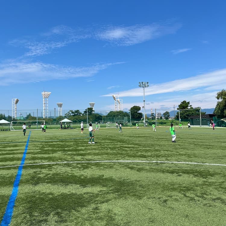 興津大三 DAIZO FOOTBALL FAMILLIAR SOCCER サッカー フットボール ファミリア だいぞう おきつ 静岡 清水 島田 shimada しまだ あかでみー 奈良 山辺高校 ボスコヴィラ ボスコビラ 山辺高校 選手権 ユース ジュニアユース ユース 中学生 小学生 サッカースクール 淡路島 清水商業 清商 サッカー部 優勝 全日本 陸上 兵庫 プロ Jリーガー 大和高原 アルトラ あるとら 筑波大学 エスパルス スカウト アーセナル